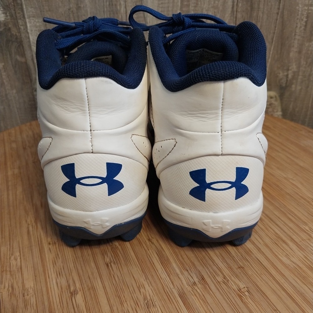 Under Armour Leadoff Mid Cleats 3.5 youth Blue/ White Good Condition - Picture 4 of 14